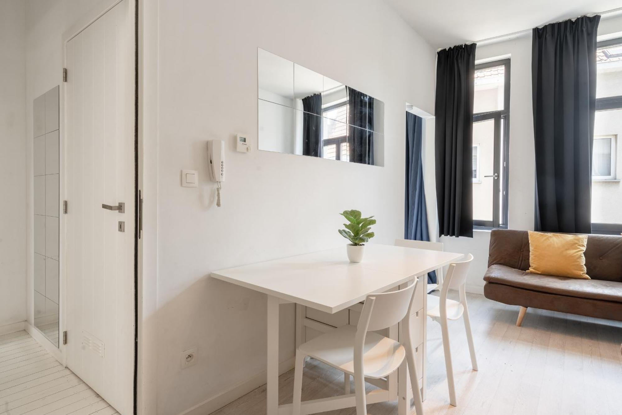 Beautiful Cozy Cityflats In The Centre Of Anversa Esterno foto
